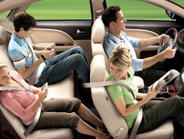 Tài xế chở người không thắt dây an toàn bị phạt thế nào?