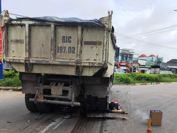 Tai nạn giao thông mới nhất hôm nay 9/6: Người đàn ông chết thảm dưới bánh xe tải