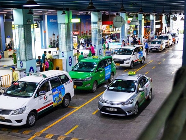 Sân bay Tân Sơn Nhất có hai “trợ thủ đắc lực” mới