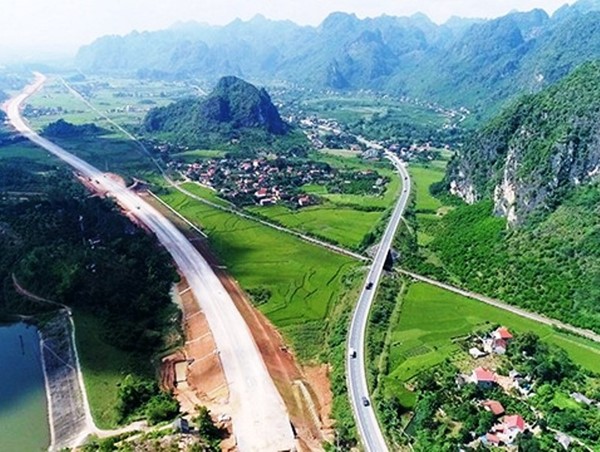 Làm cao tốc Hà Nội – Đồng Đăng bằng trái phiếu doanh nghiệp