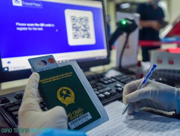 Kỳ vọng gì vào thành công từ chuyến bay “hộ chiếu vaccine” đầu tiên?