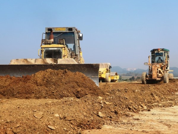 “Luồng xanh” riêng phục vụ dự án giao thông trọng điểm quốc gia: Tại sao không?