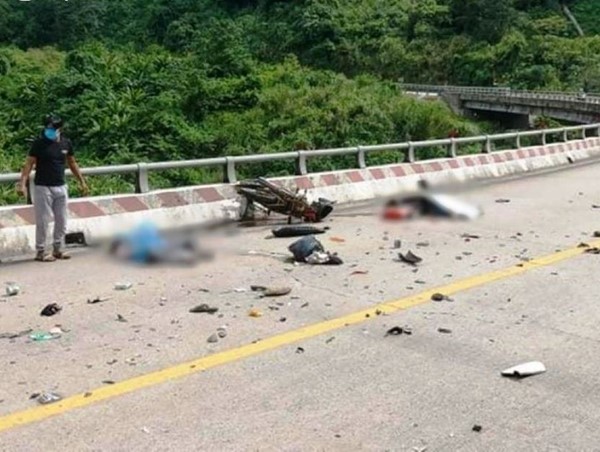 Tai nạn giao thông mới nhất hôm nay (4/10): Xe máy va chạm xe tải, 2 người thương vong khi đang trên đường về quê