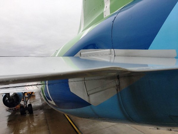 Vụ 2 máy bay va chạm ở sân bay Nội Bài: Thêm một tài xế xe 16 chỗ bị xử phạt