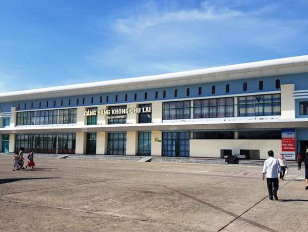 Nhiều chuyến bay hôm nay bị hủy vì bão RAI