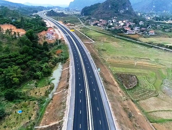 Chính thức ký kết hợp đồng tín dụng cho cao tốc Diễn Châu – Bãi Vọt