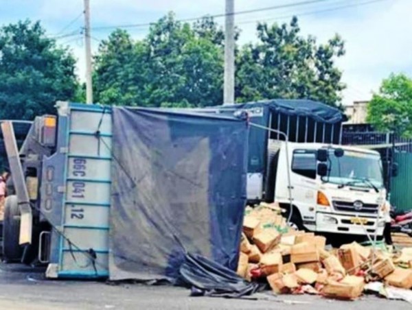 Tai nạn giao thông mới nhất hôm nay (13/2): Xe tải gây tai nạn liên hoàn tại đường tránh phía Tây TP Buôn Ma Thuột