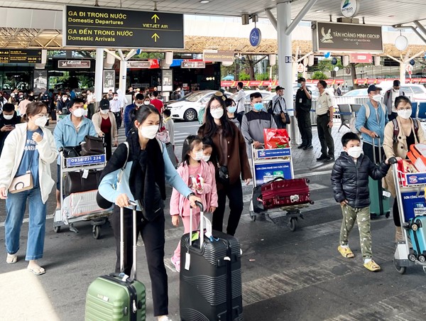 Bộ Giao thông Vận tải chỉ đạo nóng về sân bay Tân Sơn Nhất