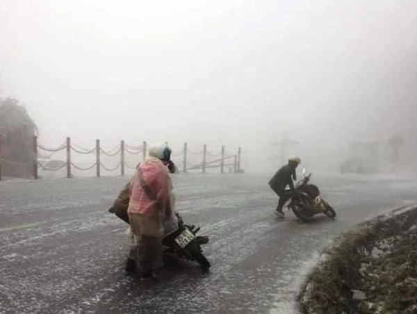 Bộ Giao thông yêu cầu tăng cường đảm bảo an toàn giao thông tại các tỉnh miền núi