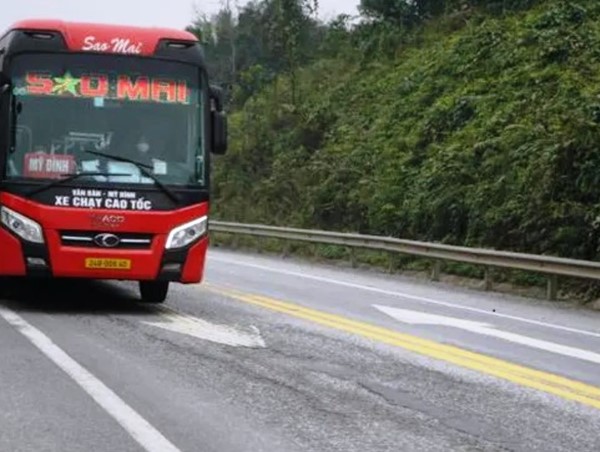 Cao tốc Nội Bài – Lào Cai hư hỏng nhiều chỗ, Tổng cục Đường bộ nói gì?