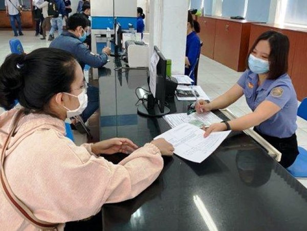 Chỉ được trả vé tàu 4 tiếng trước giờ tàu chạy