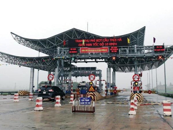 “Ế” xe qua lại, BOT cầu Thái Hà sắp giảm giá vé?