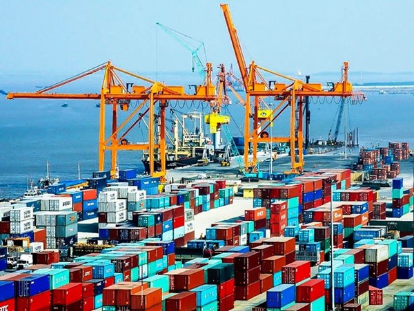 Vận tải cảng biển tiếp tục đà tăng trưởng