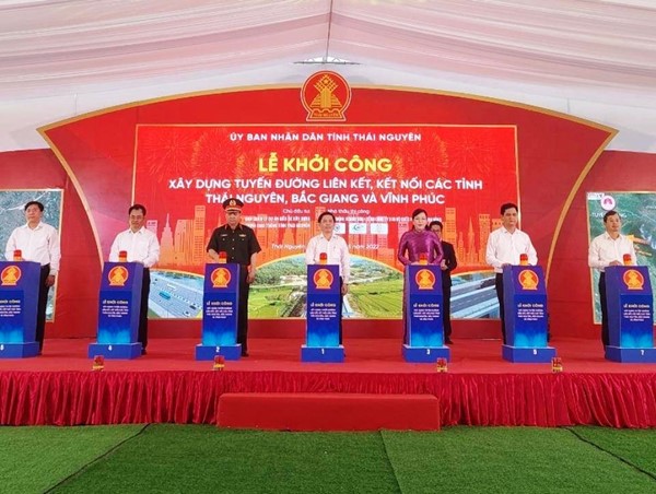 Khởi công tuyến đường nối 3 tỉnh trị giá  hơn 3.700 tỷ đồng