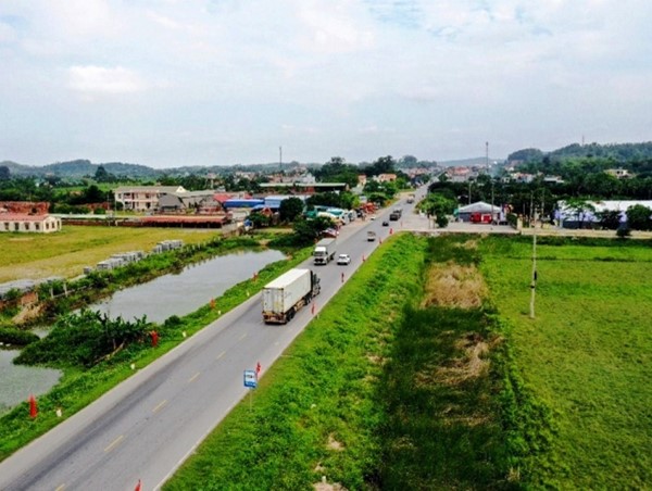 Thanh Hóa chi hơn 400 tỷ đồng làm gần 5km đường huyện  