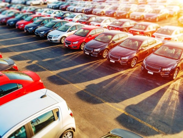 Gia hạn miễn thuế cho ô tô xuất xứ ASEAN