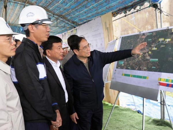 Thủ tướng chỉ đạo nóng về công tác GPMB và tái định cư dự án cao tốc Bắc – Nam