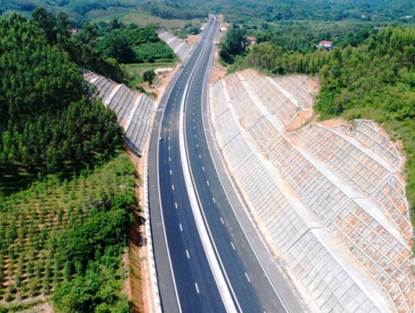 Phê duyệt điều chỉnh chủ trương đầu tư cao cao tốc Đồng Đăng - Trà Lĩnh 