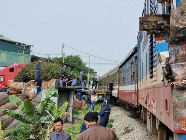 50% số vụ tai nạn đường sắt dịp Tết xảy ra tại lối đi tự mở