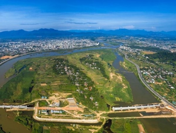 Quảng Ngãi dự chi gần 1.000 tỷ xây đường giao thông, kè trên sông Trà Khúc