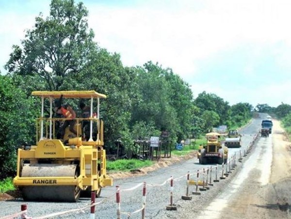 Phấn đấu năm 2025 cơ bản nối thông tuyến đường Hồ Chí Minh