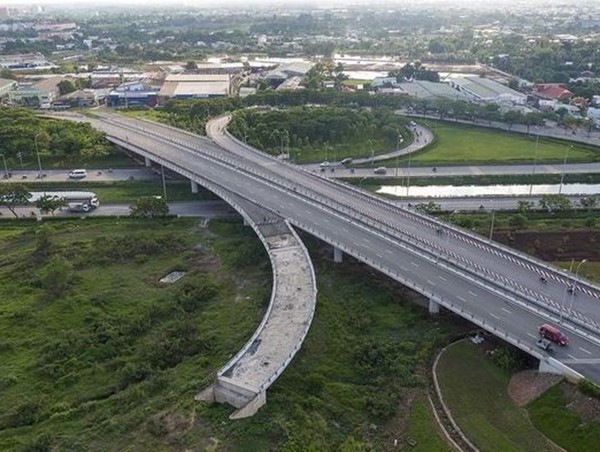Chỉ đạo mới của UBND TP Hồ Chí Minh về 3 dự án cầu, đường trọng điểm