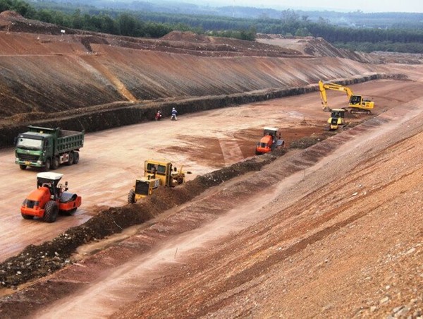 Rốt ráo chuẩn bị khởi công 27 dự án năm 2023