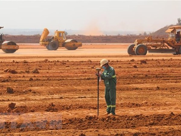 Nhanh chóng hoàn thiện thủ tục giải phóng mặt bằng sân bay Long Thành