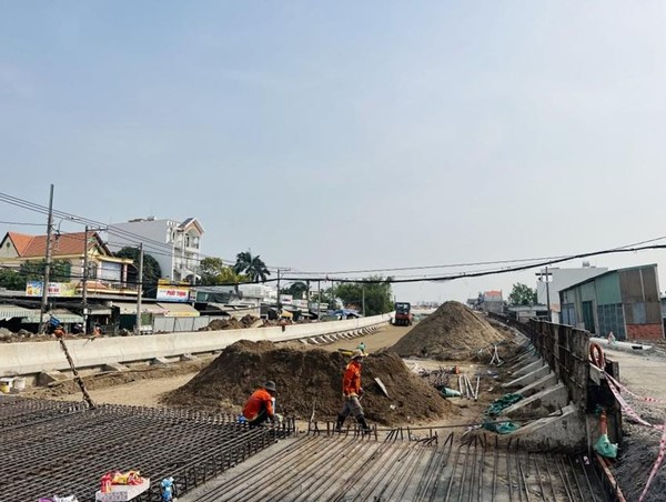 Cầu Long Kiểng sẽ được đưa vào sử dụng dịp lễ Quốc khánh 2-9