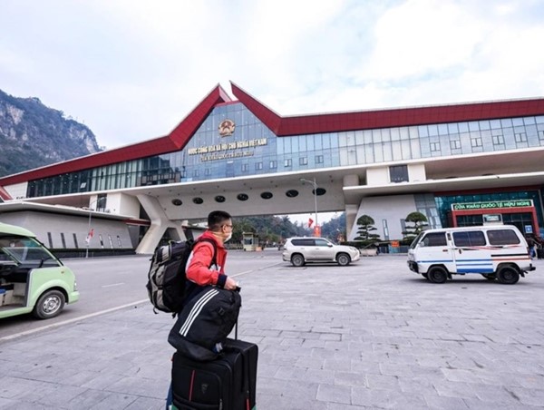 Mở tuyến xe khách liên vận nối liền Hà Nội với Trung Quốc