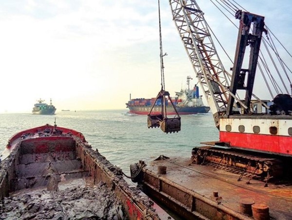 Trong năm 2023 sẽ hoàn thành nạo vét luồng hàng hải đoạn Lạch Huyện (Hải Phòng)