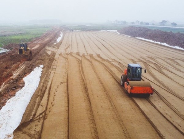 Tối hậu thư cho nhà thầu cao tốc Diễn Châu – Bãi Vọt