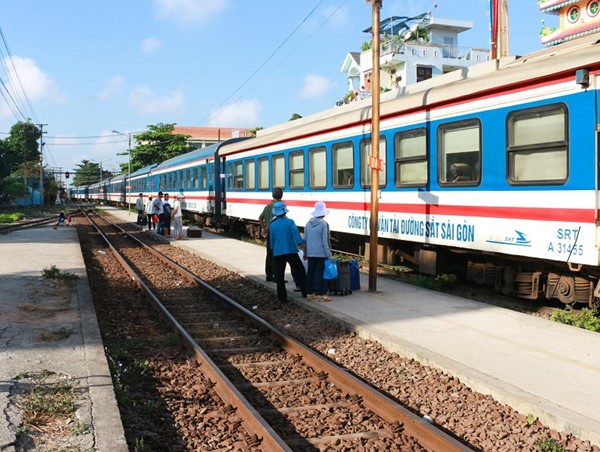 Đường sắt Sài Gòn giảm 30% giá vé trong tháng 10