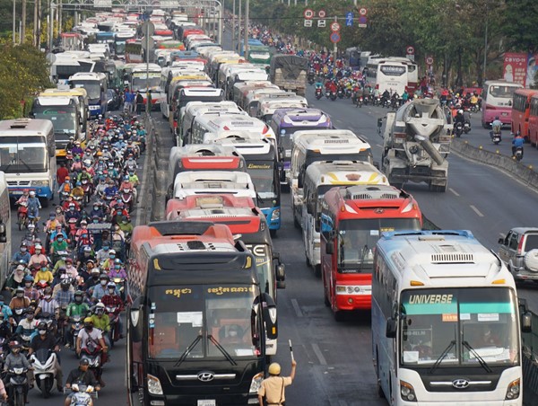 TP Hồ Chí Minh: Lắp thêm 22 máy bắn tốc độ tự động trên 14 tuyến đường cửa ngõ