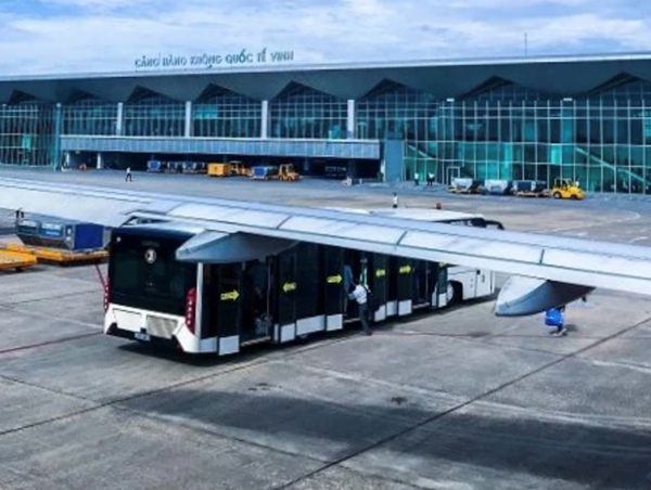 Mở rộng và nâng thêm số vị trí đỗ tại sân bay Vinh