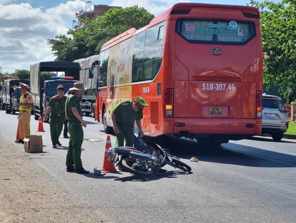 Khởi tố, bắt tạm giam tài xế xe Phương Trang tông 2 học sinh tử vong