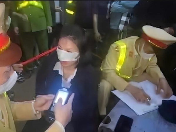 Vụ nữ tài xế tự xưng cháu lãnh đạo Bộ Công an: Đề xuất phạt kịch khung nồng độ cồn