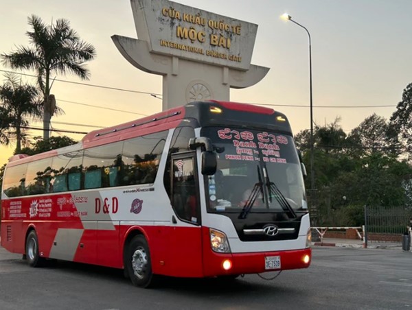 Bộ Công an thay Bộ GTVT cấp phép cho xe nước ngoài vào Việt Nam từ 1/5