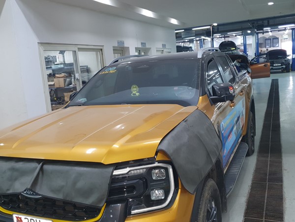 Khách hàng của Hà Thành Ford hoang mang “sống chung với lỗi”