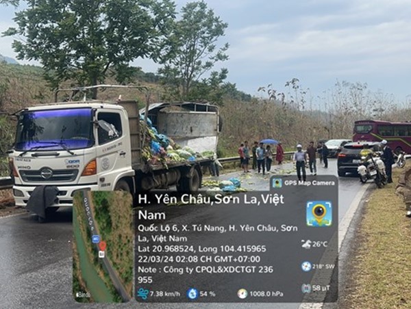 Tai nạn liên hoàn trên QL6, 1 người tử vong