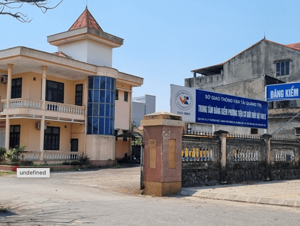 Khởi tố 2 lãnh đạo Trung tâm đăng kiểm tại Quảng Trị