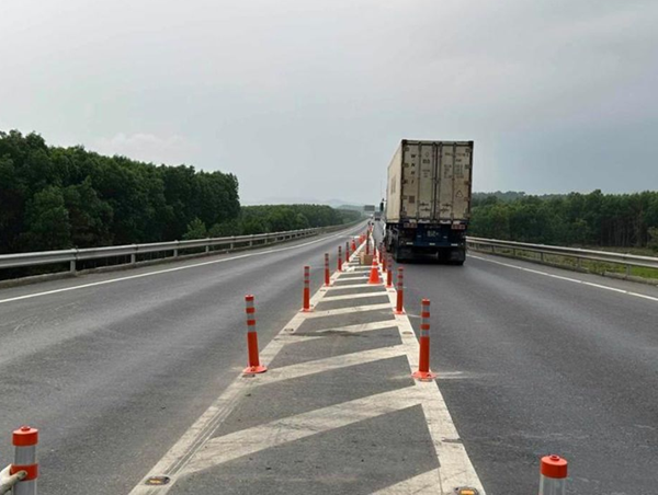 Bộ GTVT thúc tiến độ phủ sóng viễn thông trên các tuyến đường cao tốc 