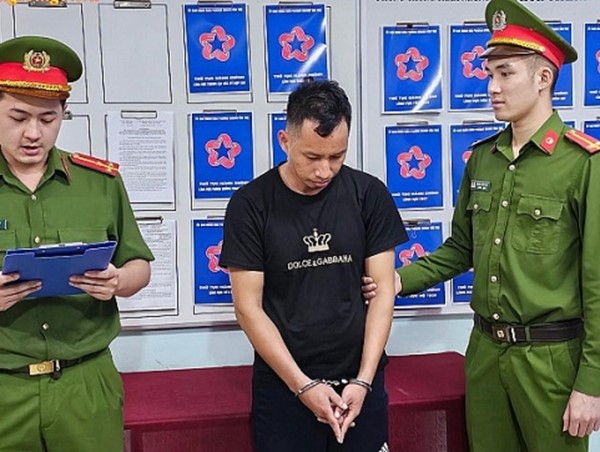 Khởi tố nhóm đối tượng làm giả giấy khám sức khỏe lái xe