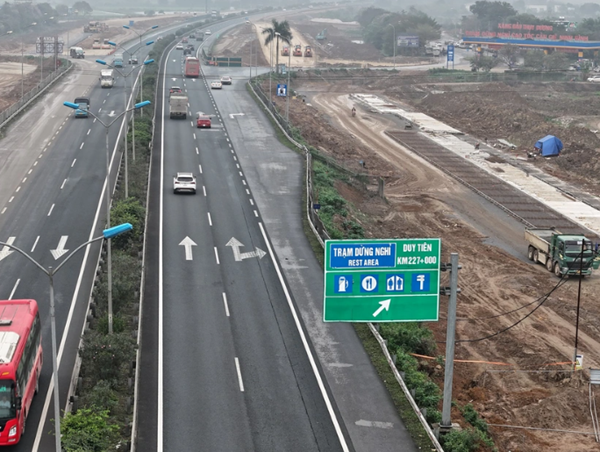 Cao tốc Bắc - Nam sẽ có đủ trạm dừng nghỉ tạm trong năm 2024