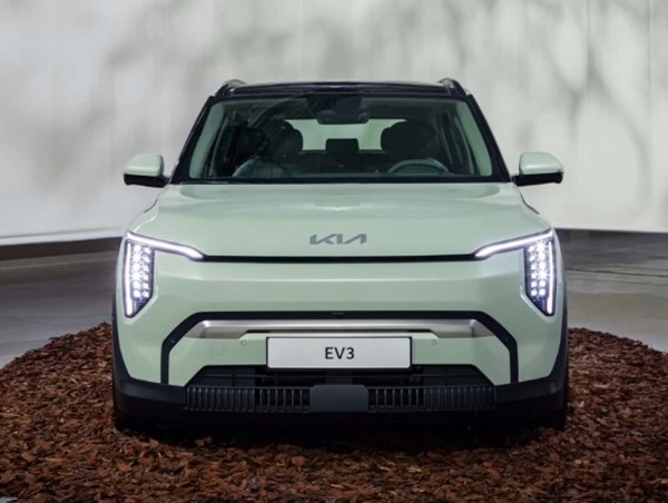 Kia EV3: CUV điện cỡ B mới với tầm hoạt động lên đến 600km