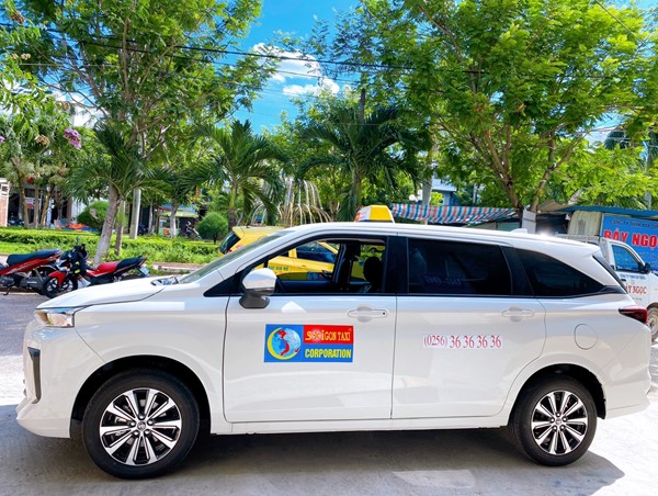 Bình Định xử phạt doanh nghiệp taxi thu cước cao hơn giá niêm yết