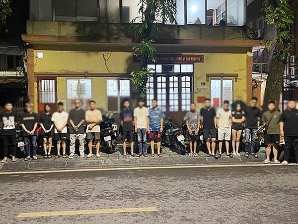 Ngăn chặn hàng chục thanh thiếu niên tụ tập, có ý định gây rối trật tự trong đêm