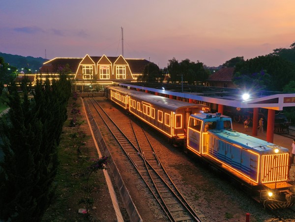 Ga đường sắt Đà Lạt chính thức thành điểm du lịch