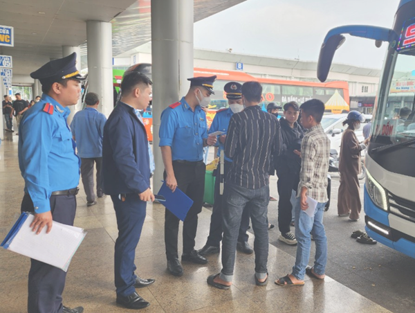 Đà Nẵng yêu cầu hàng loạt đơn vị vận tải rà soát và giải trình vi phạm tốc độ 