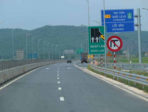 Đề xuất thu cao nhất 6.000 đồng/km đối với cao tốc do Nhà nước đầu tư